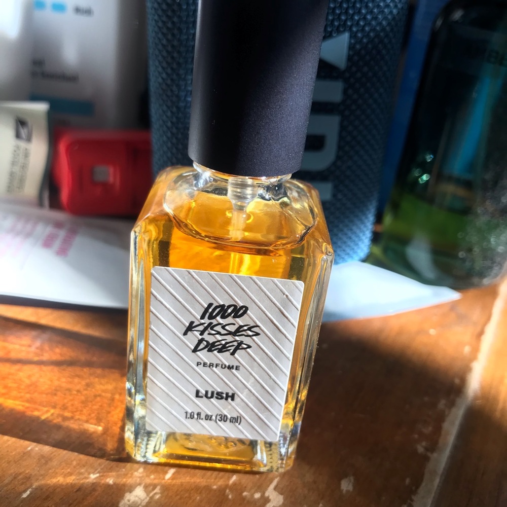Lush Gorilla Perfumes 1000 Kisses Deep